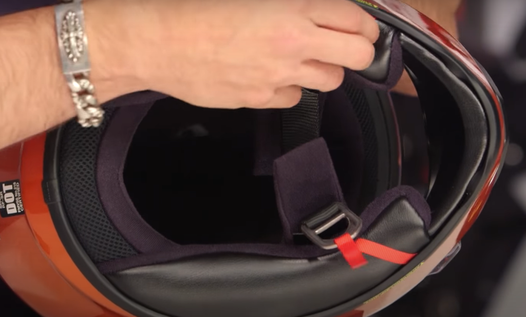 The Benefits of a Full-Face Helmet
